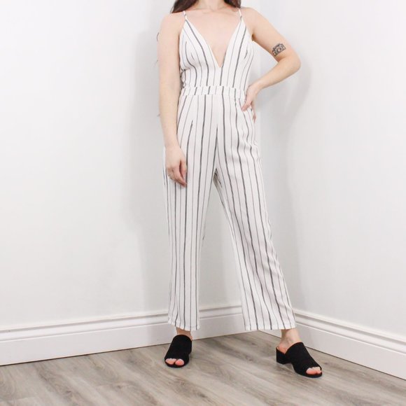 *Seductions by Sirens Black and White Jumpsuit - Picture 2 of 9